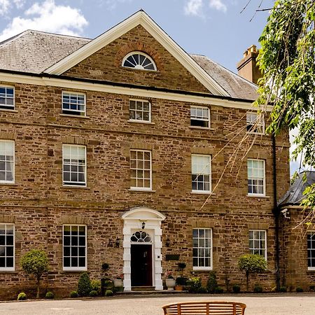 Peterstone Court Country House Restaurant & Spa Brecon Buitenkant foto