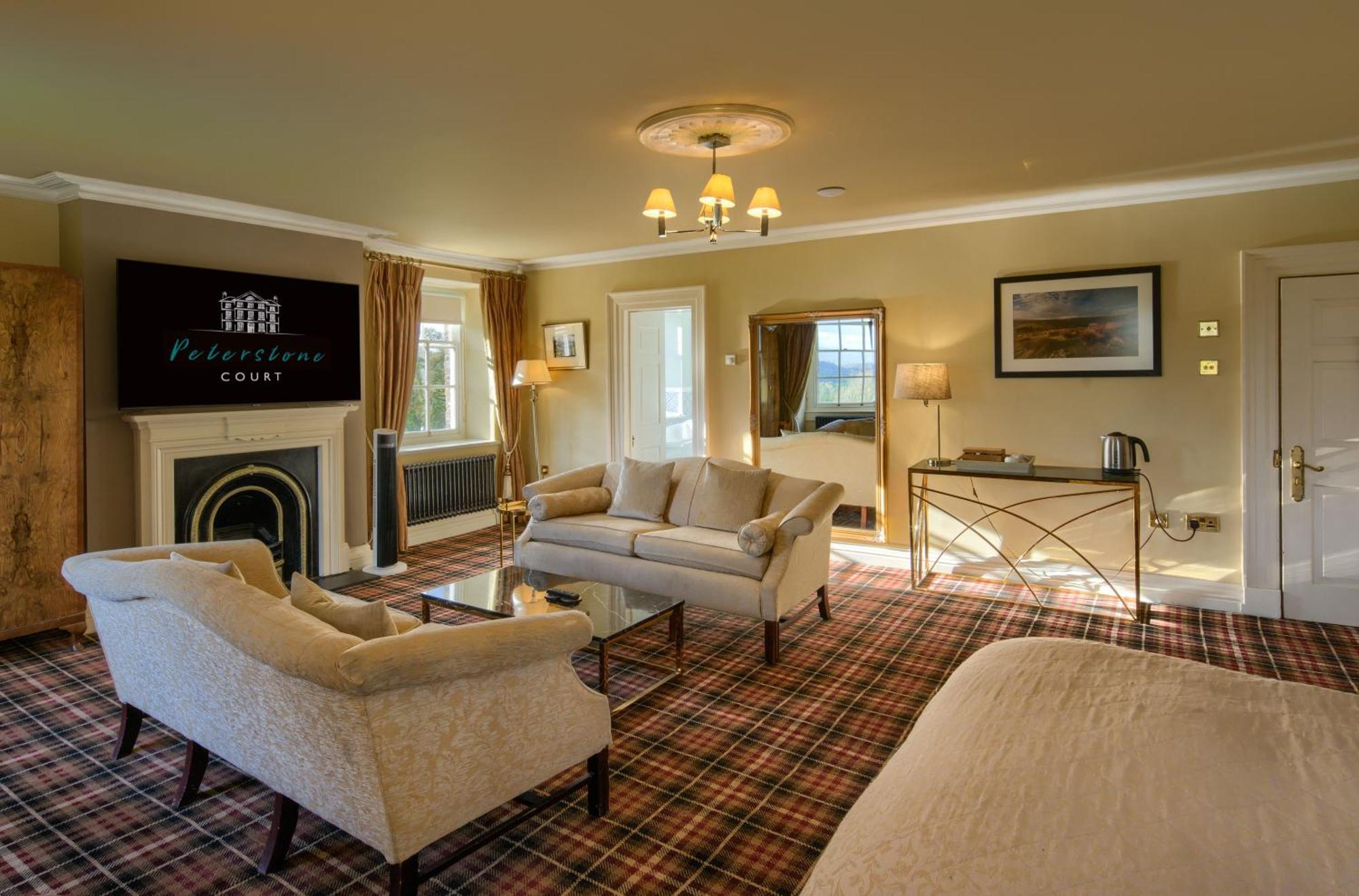 Peterstone Court Country House Restaurant & Spa Brecon Buitenkant foto