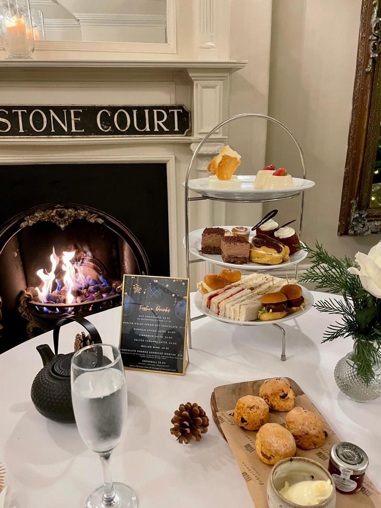 Peterstone Court Country House Restaurant & Spa Brecon Buitenkant foto