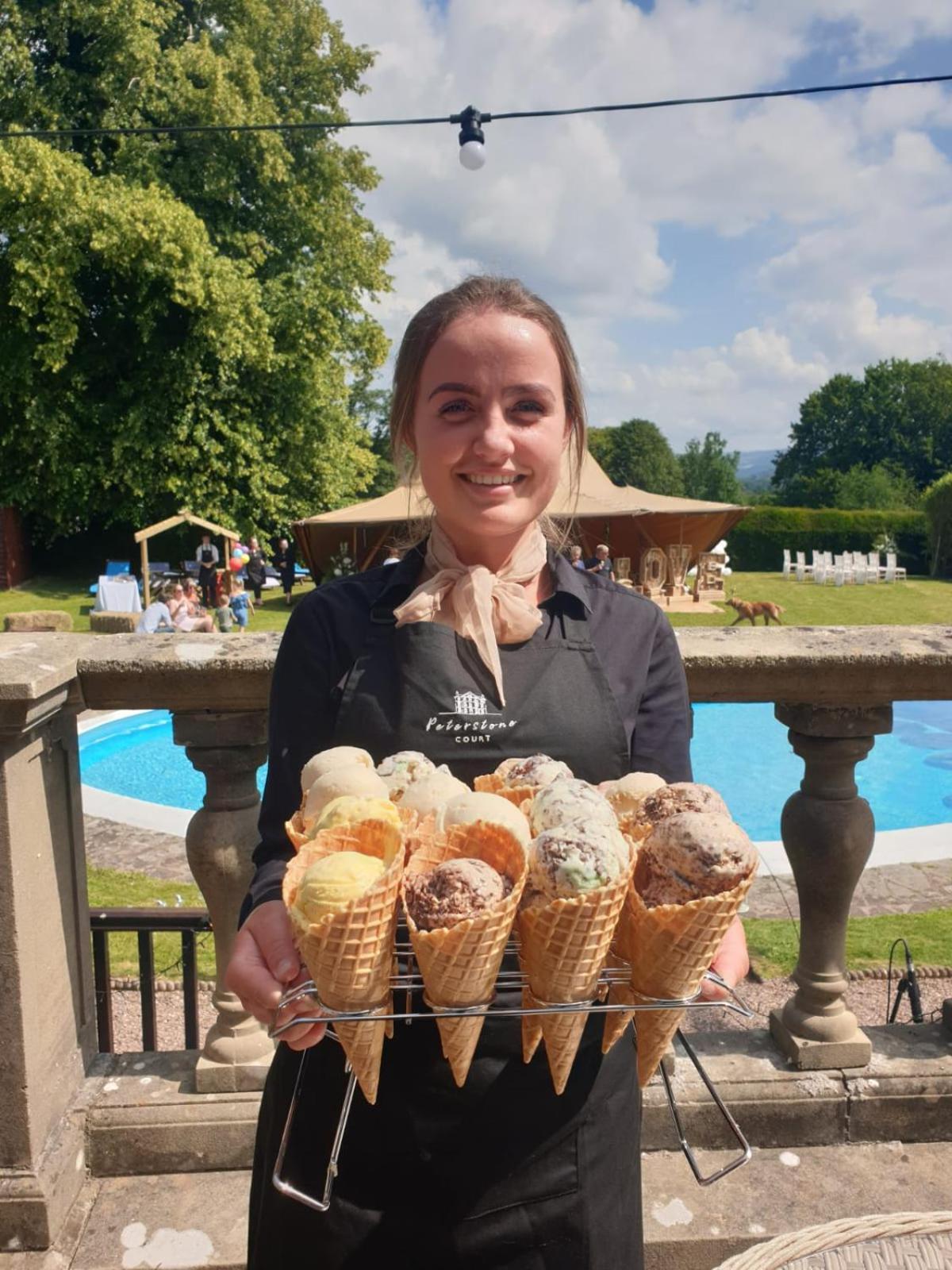 Peterstone Court Country House Restaurant & Spa Brecon Buitenkant foto